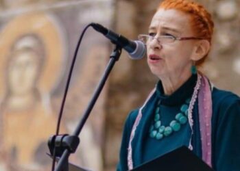 ЈАСНА МИЛЕНОВИЋ: ПОЕЗИЈА ЈЕ МОЈЕ УТОЧИШТЕ