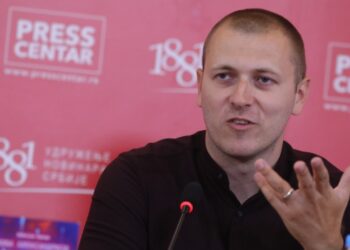 НЕБОЈША КРЉАР- ЗЛАТНИ КРСТ